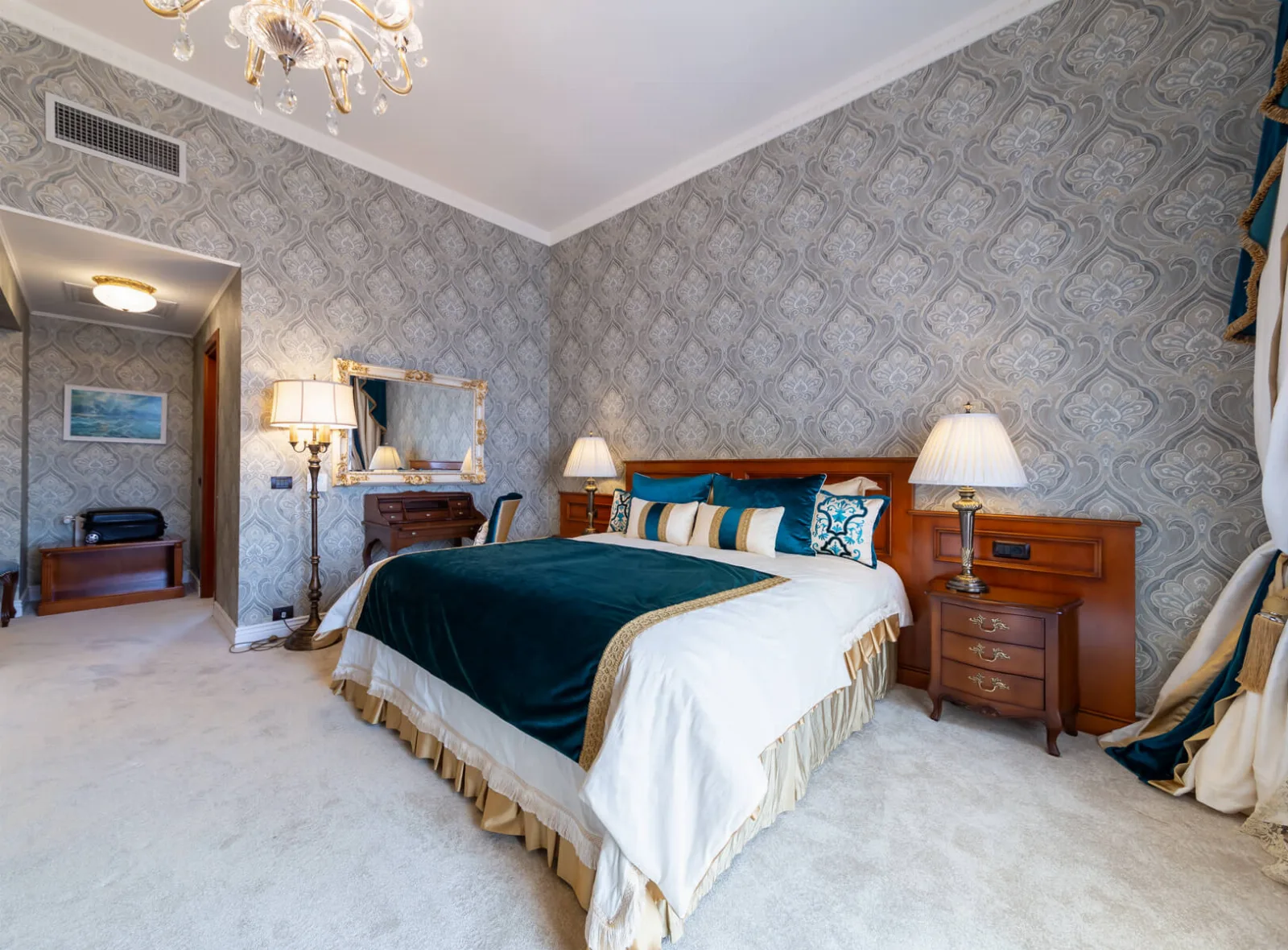 Markus 204 — Suter Palace Heritage Boutique Hotel, București Sectorul 1, București