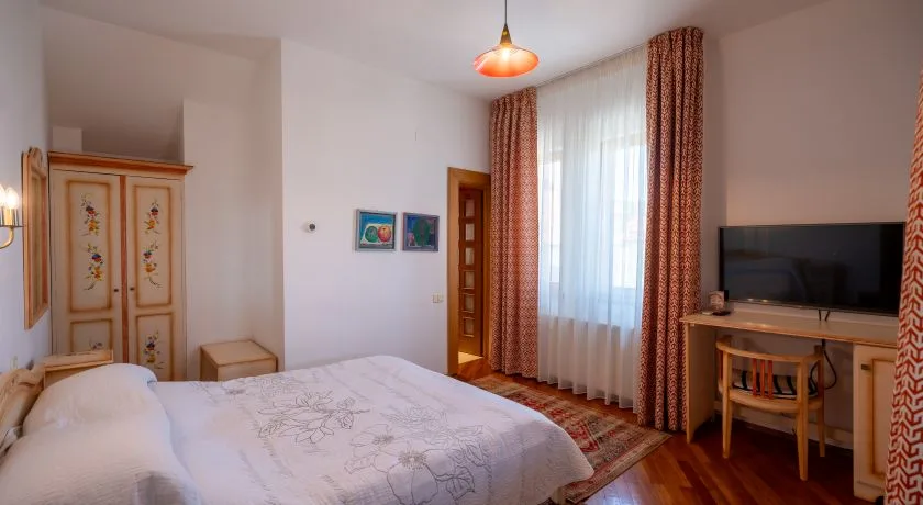 Cameră Dublă 4* — Casa Cranta, Brașov, Brașov