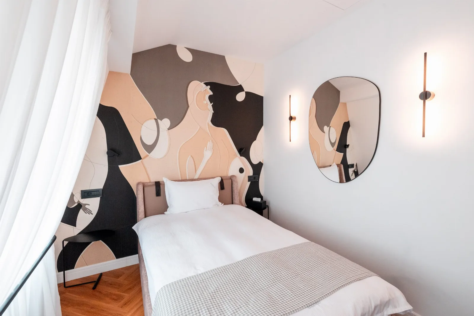 Serenity Room — Ecletico Villa, București, București