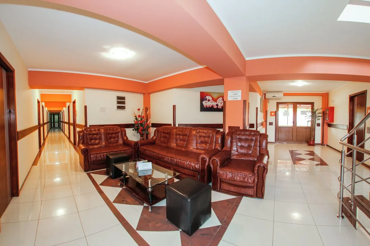Apartament nedecomandat — Hotel Mărțișorul, Cacica, Suceava