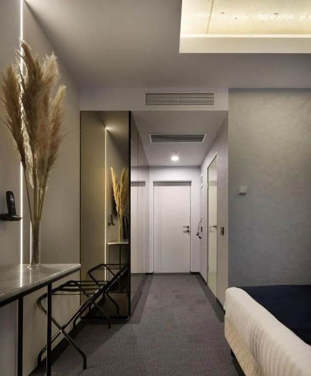 Superior Twin Room — Union Plaza Hotel, București, București