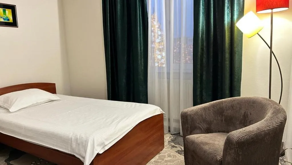 Cameră Dublă DeLux — Hotel Bistrița, Bacău, Bacău