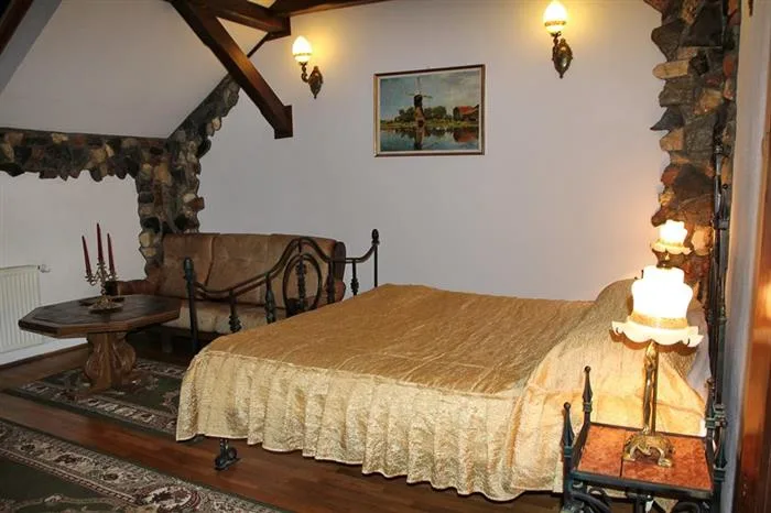 Triple Suite — Printul Vanator 1, Turda, Cluj