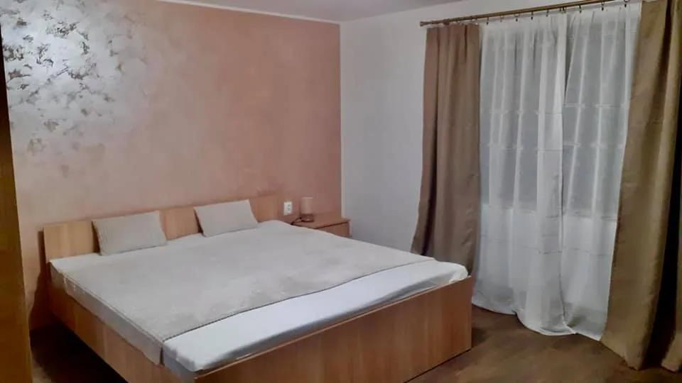 Camera nr. 3 — La Buru, Căraci, Hunedoara