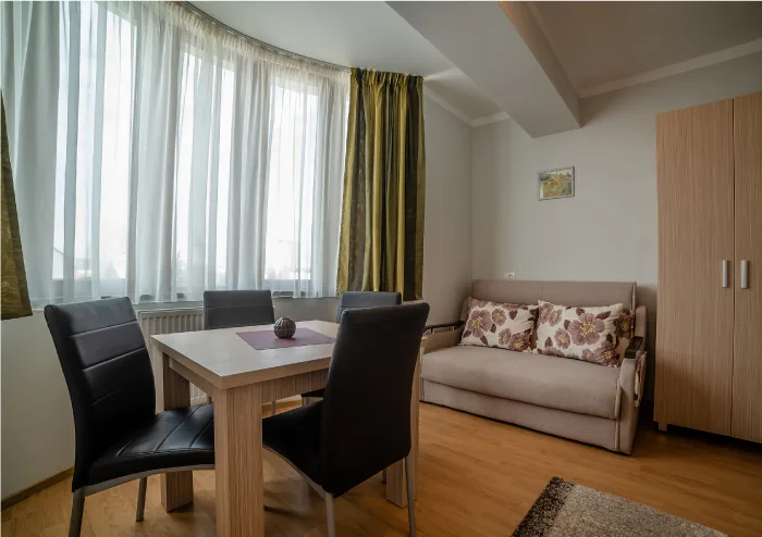 Elis Residence