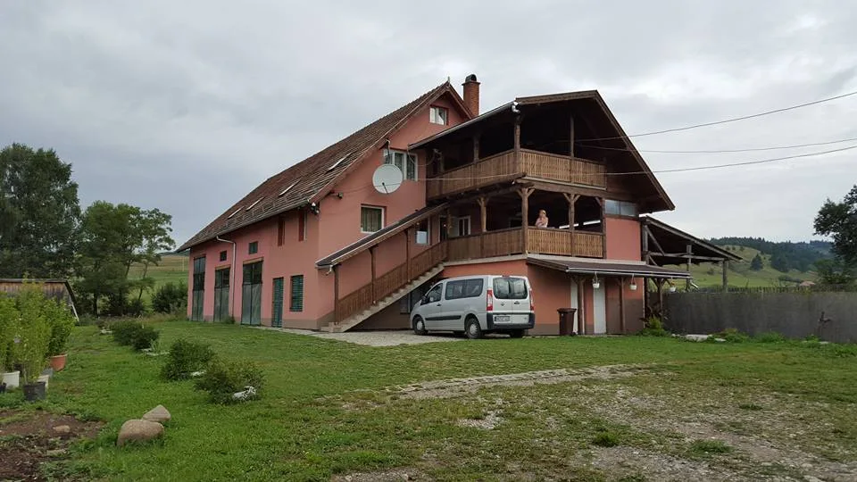 Kakastaréj Fogadó
