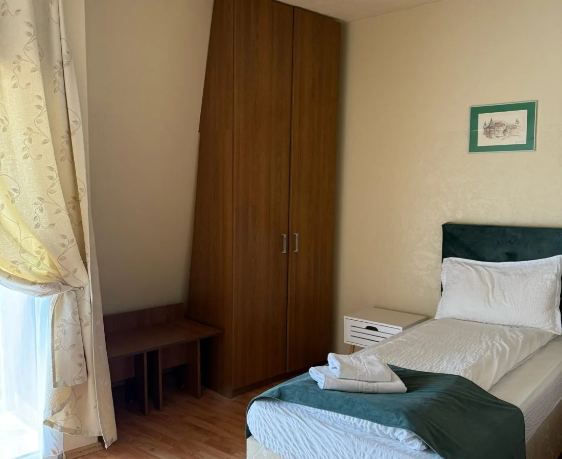 Cameră Dublă — Vila Veche, Hațeg, Hunedoara