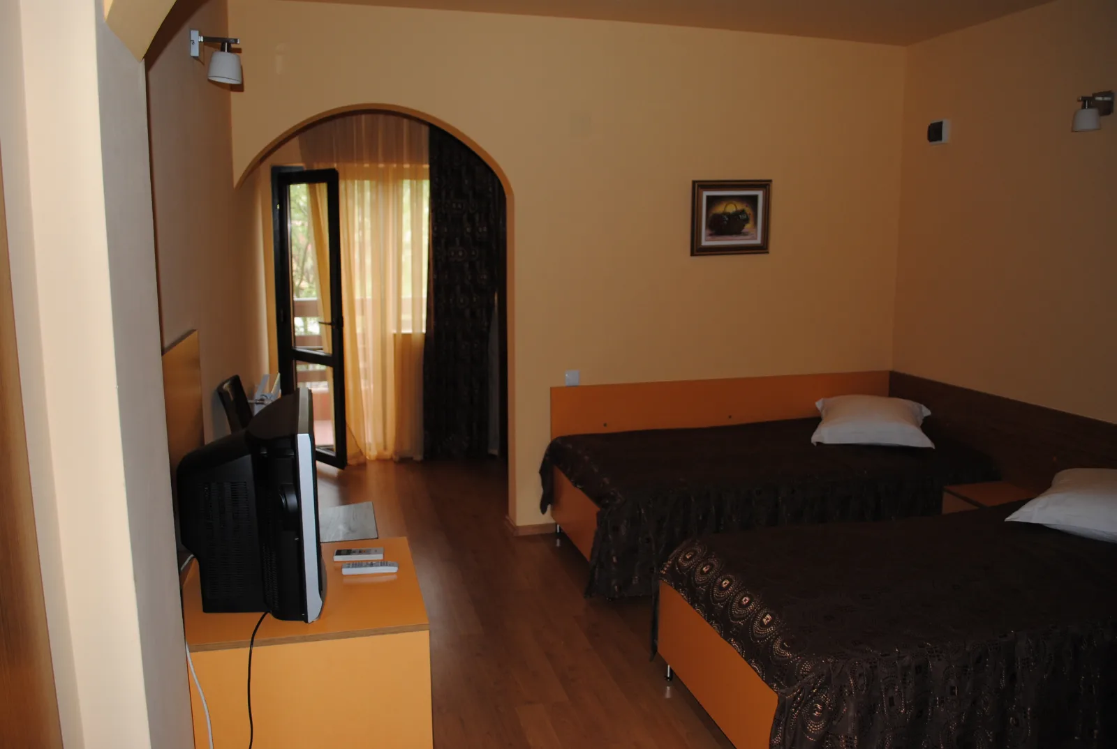 Camera 4 — Delta Travel, Mila 23, Tulcea