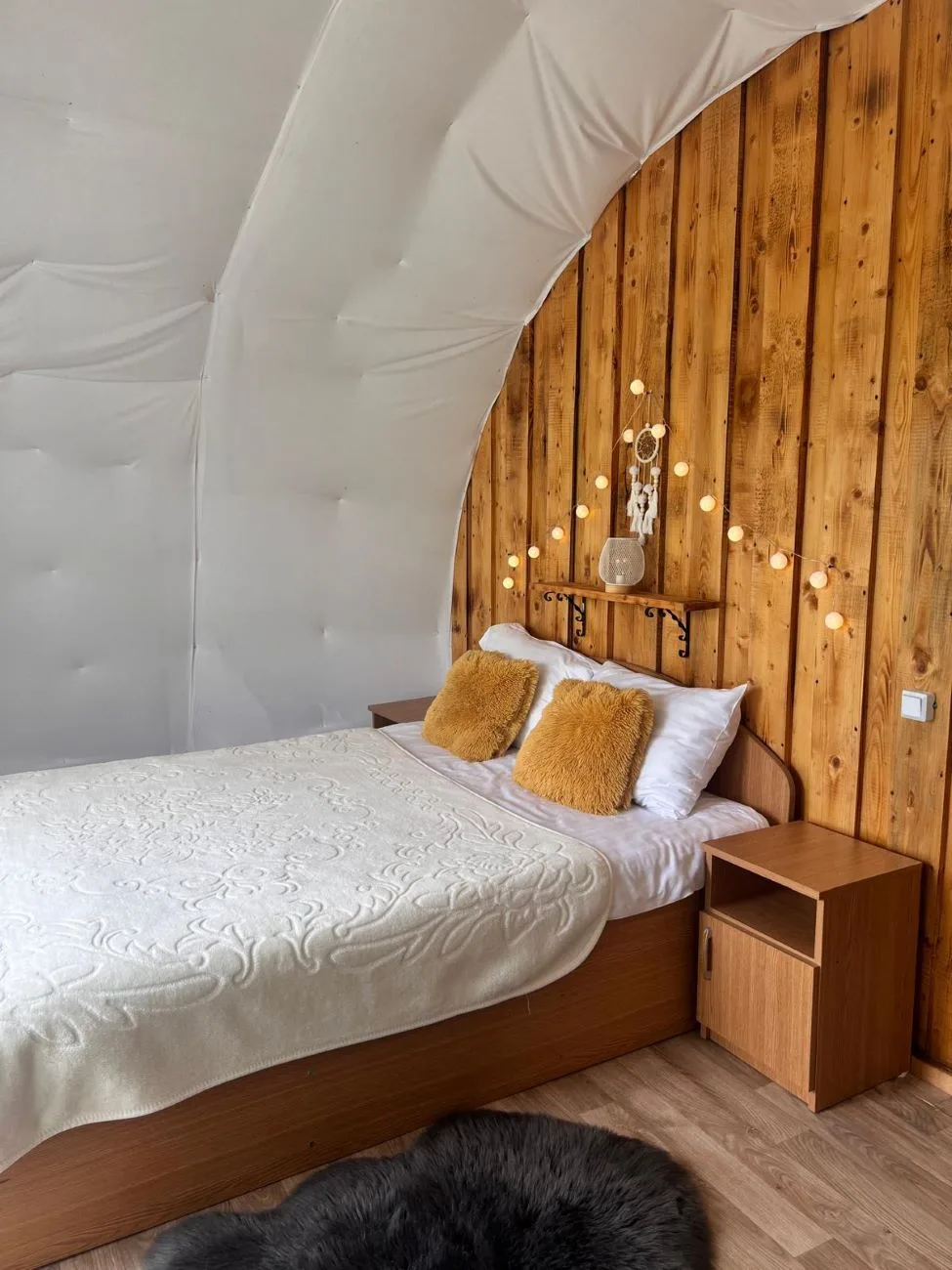 Prosecco — Sunrise Glamping Retreat, Robaia, Argeș