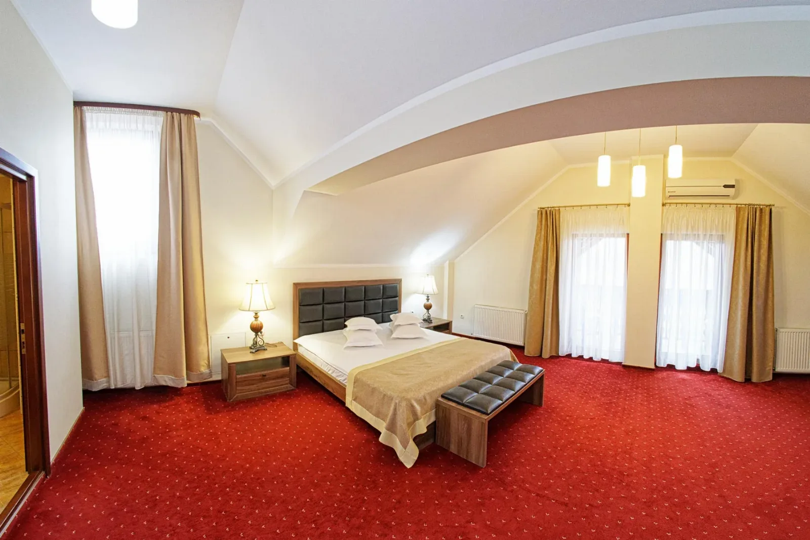 Camera 206 — Dor de Munte, Sadova, Suceava