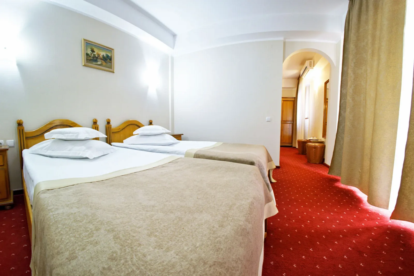 Camera 105 — Dor de Munte, Sadova, Suceava