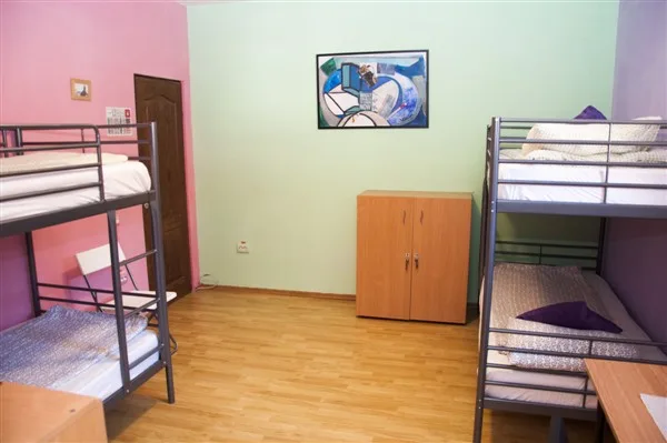 Camera cu 4 paturi si baie privata — Jugendstube, Brașov, Brașov