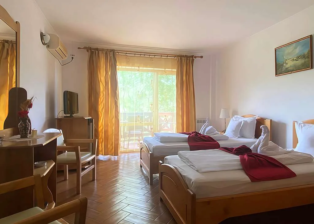 Cameră dublă twin la grădină cu balcon — Wels, Băltenii de Sus, Tulcea