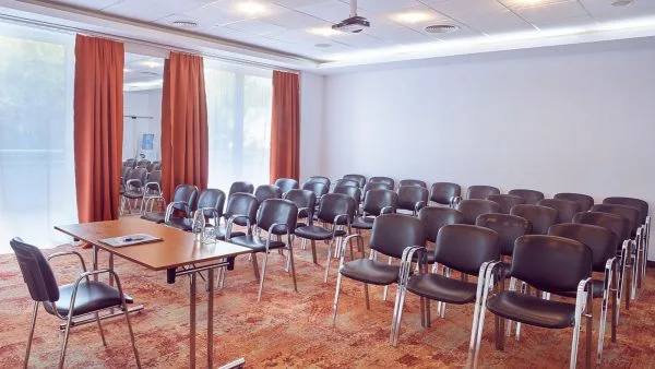 Cameră Deluxe Family — Continental Forum București, București Sectorul 5, București