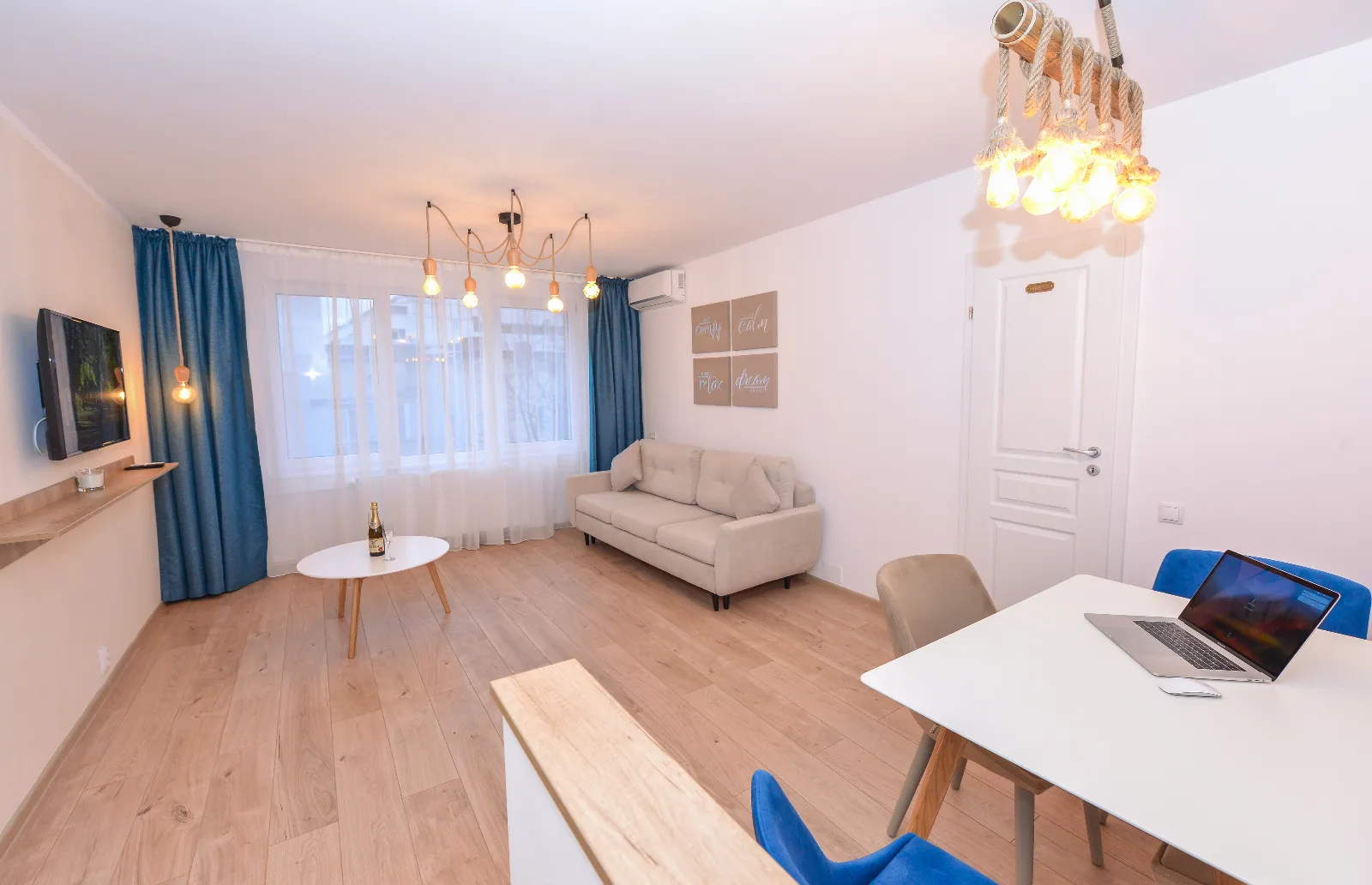 Marina Apartment – Cismigiu Gardens — Grand Accommodation Apartments, București, București
