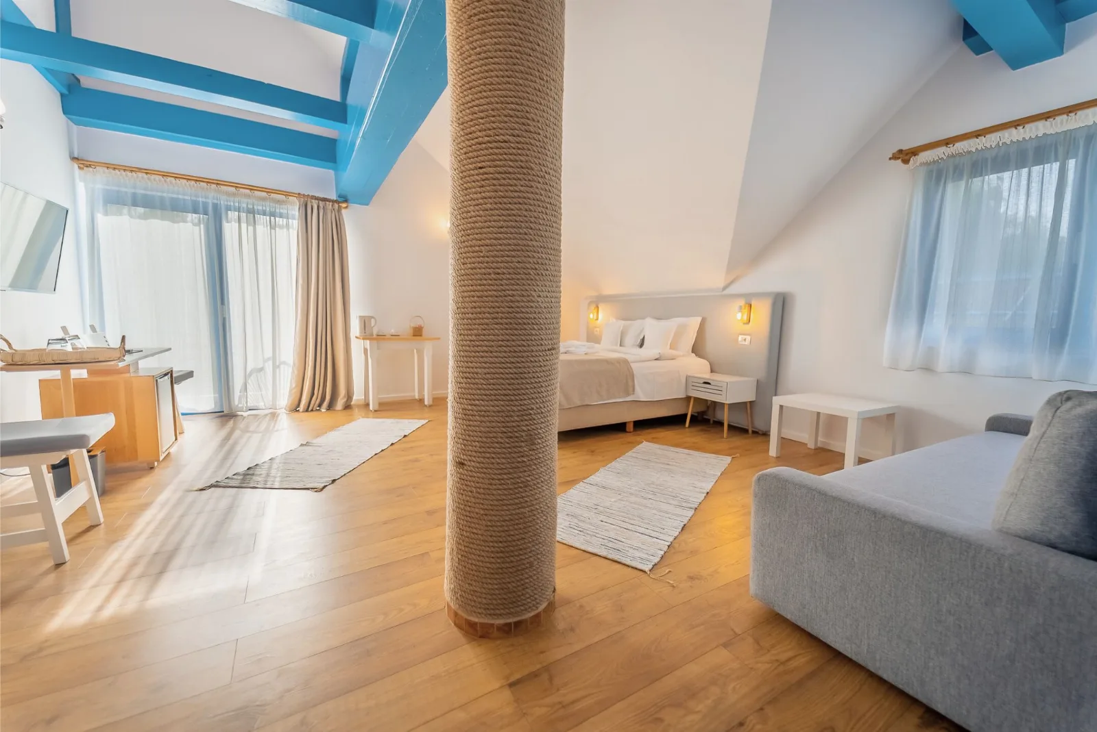 Camera Dublă Superioară cu balcon — Cherhana Resort, Crișan, Tulcea