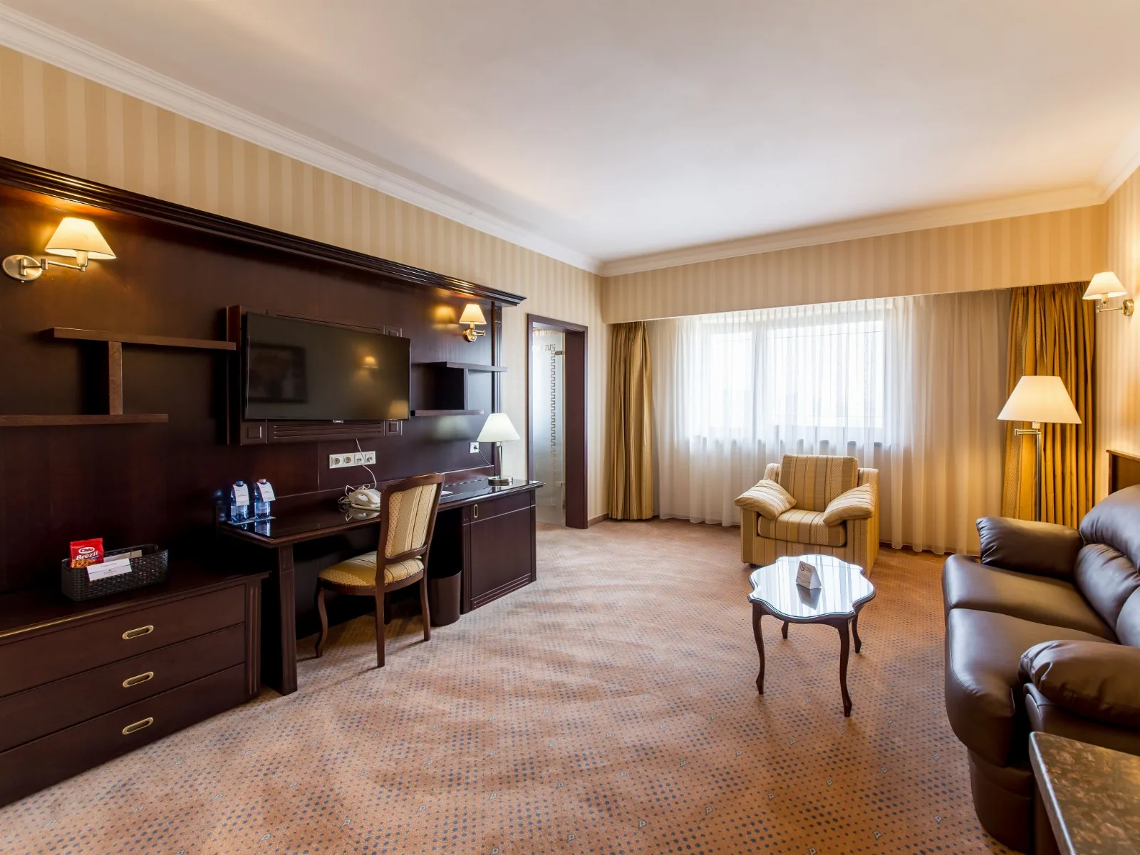 Executive Suites — Ramada Bucharest North, București Sectorul 1, București