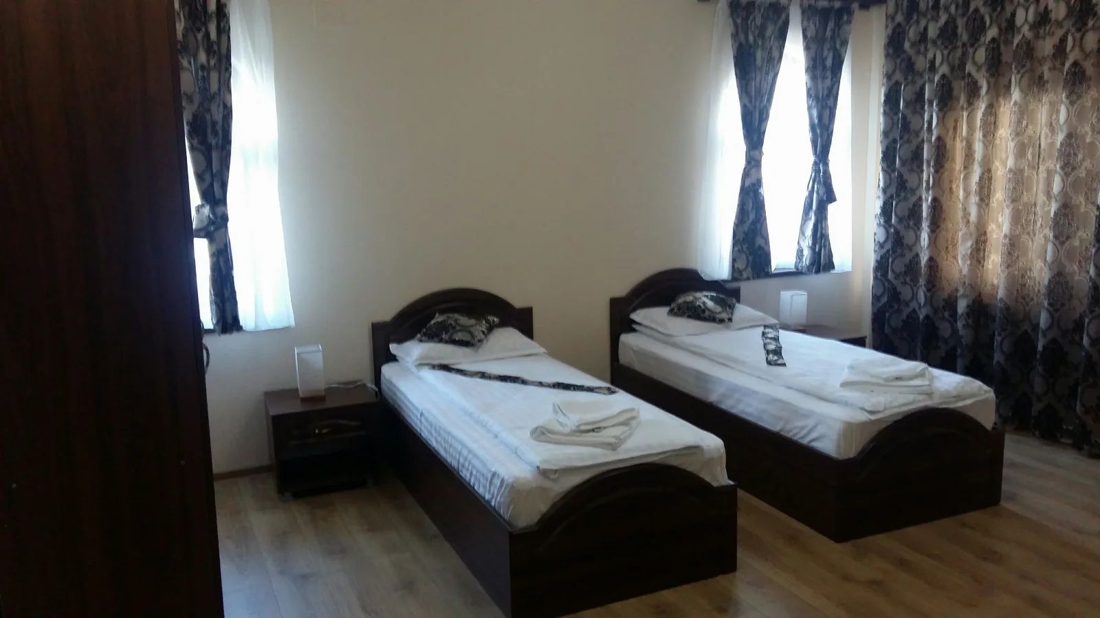 Camera 1 — Izana, Cârbești, Gorj