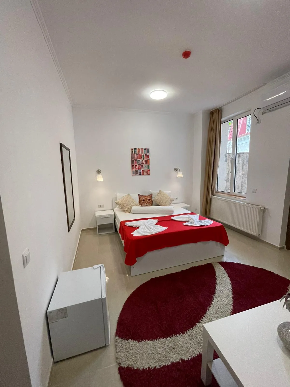 Deluxe Double Room — Tripoli HOTEL & Restaurant, București, București