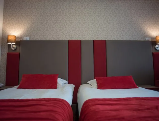 CAMERA DUBLA — Marea Neagra, Sinaia, Prahova
