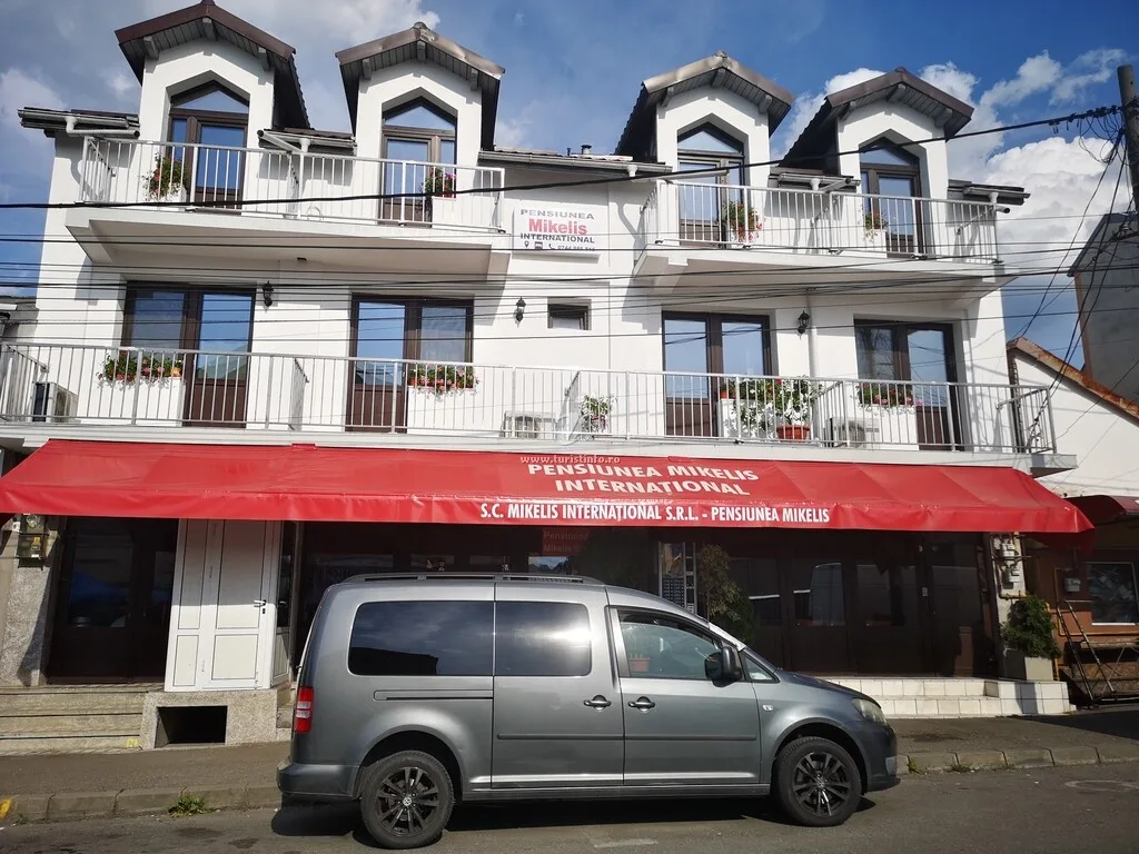 Pension Mikelis International