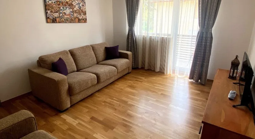 LakásFöldszint (2 szoba) — Csillag, Lunca de Jos, Harghita