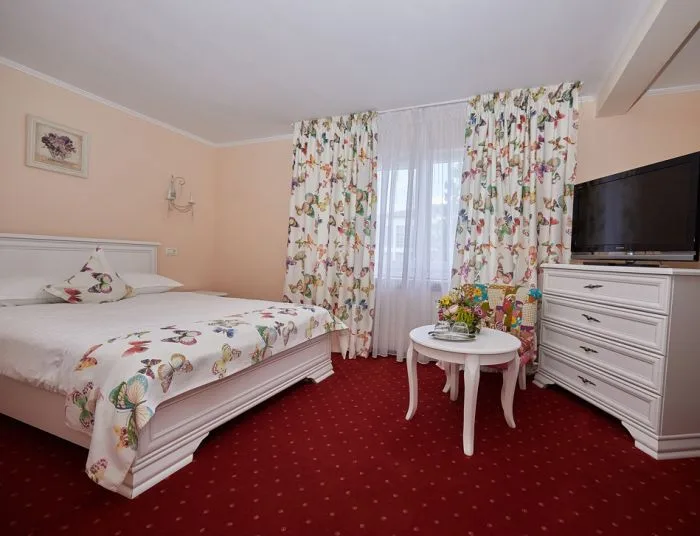 Cameră dublă — Pensiunea Diamant, Ghimbav, Brașov
