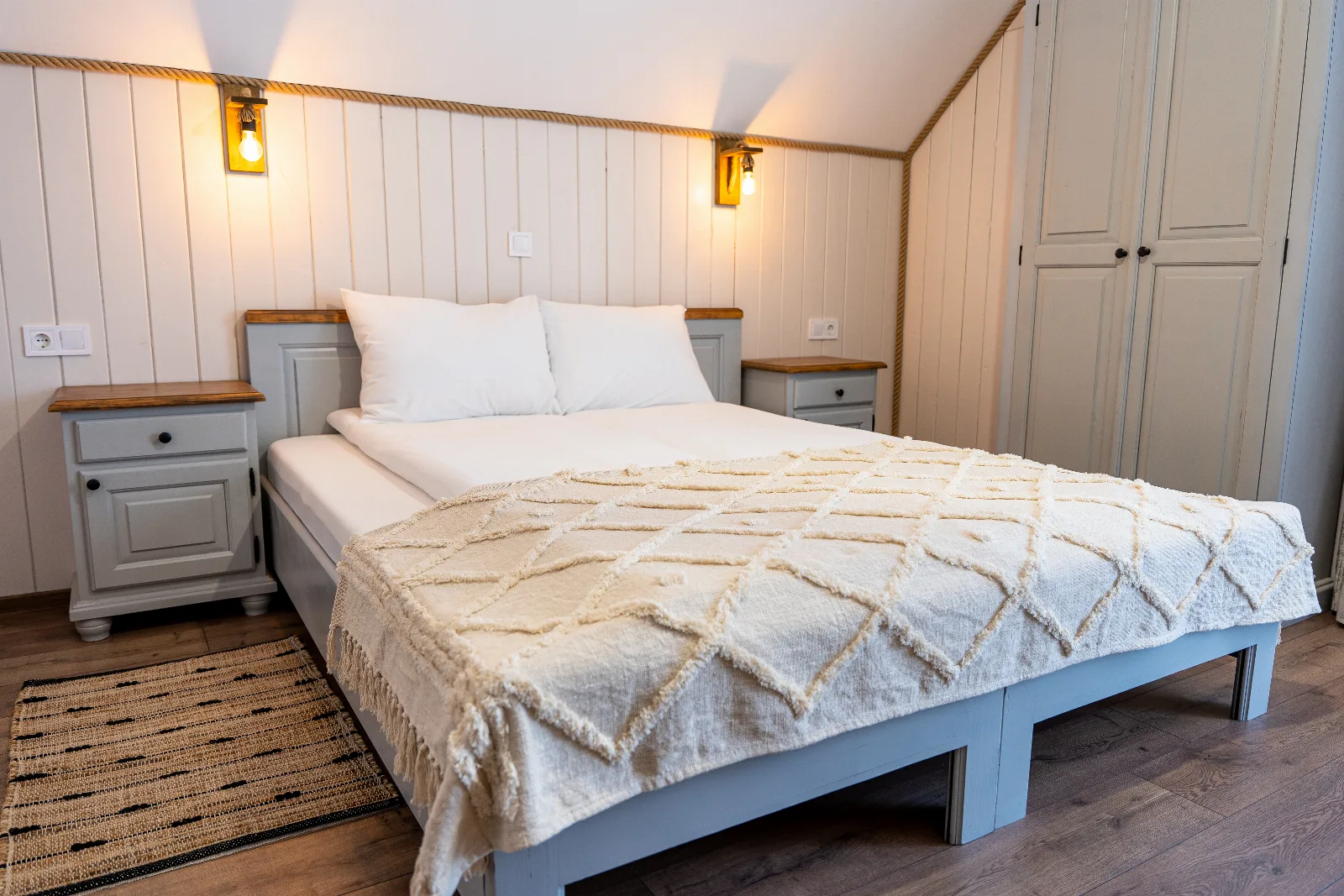 Cameră dublă cu balcon — La Șura, Șura Mică, Sibiu