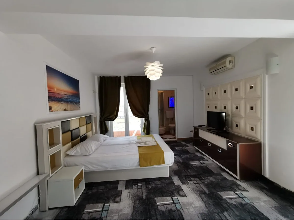 apartament cu terase generoase — Vila Paun, Schitu, Constanța