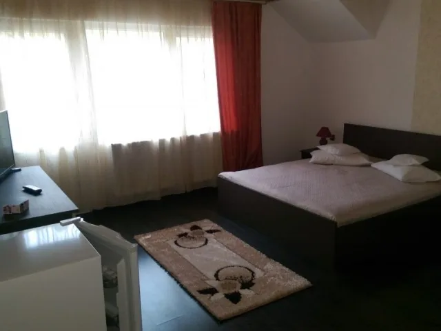 Camera dublă — Beatrice Bran, Moeciu, Brașov