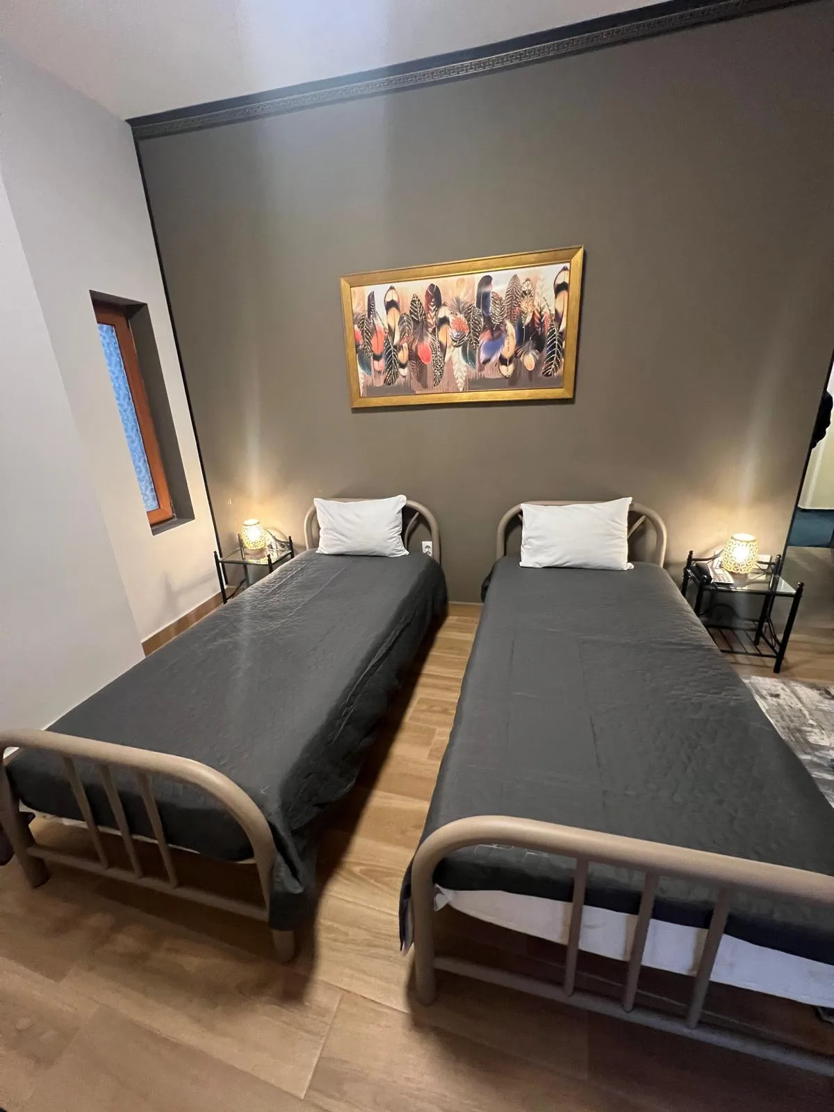 Twin Bed — Hotel Reina, București Sectorul 1, București