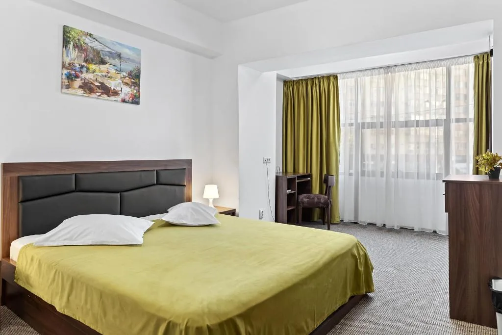 Lina Hotel