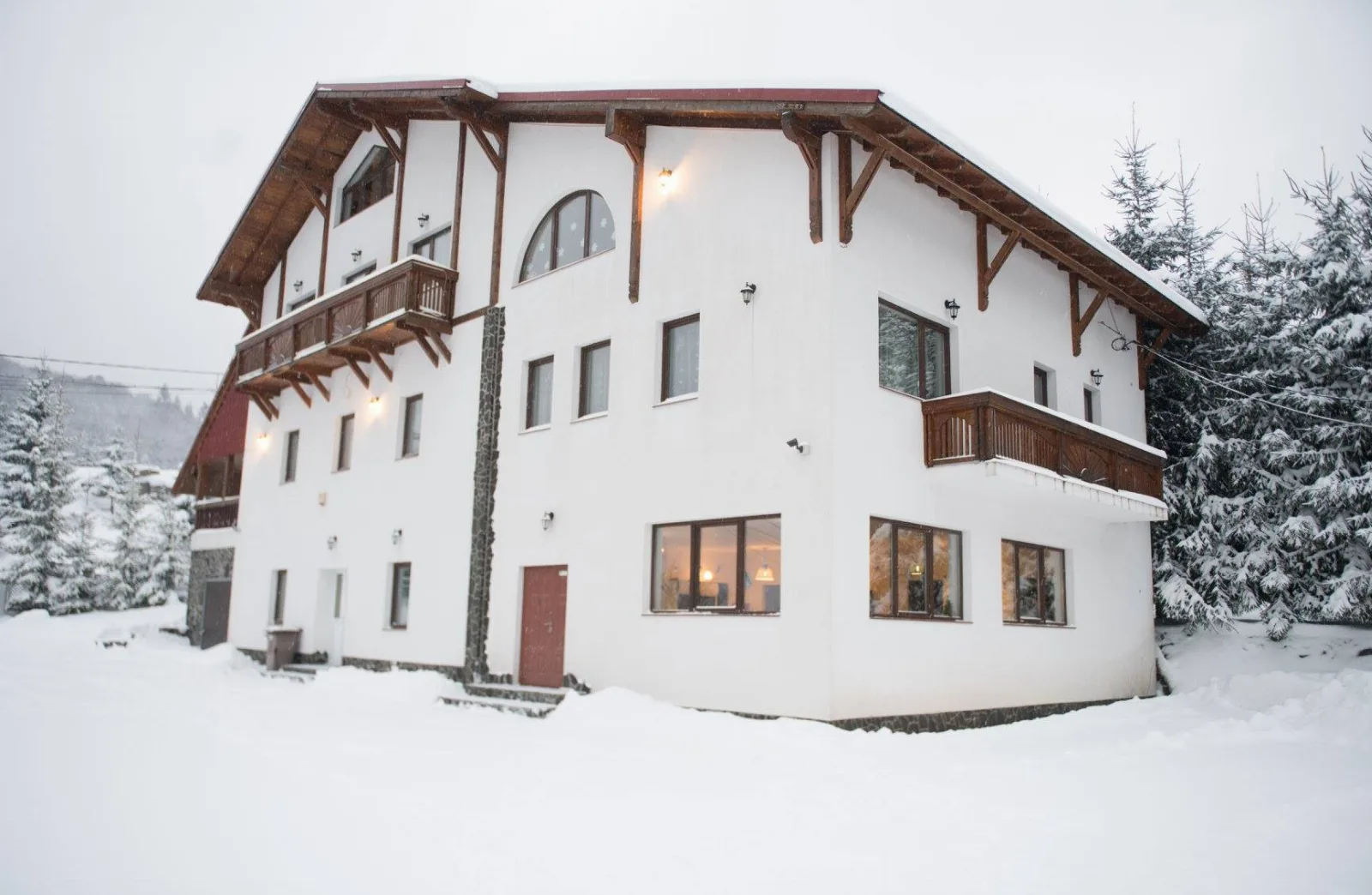 Cabana Maximia Cavnic