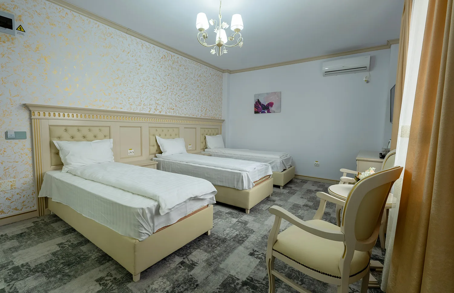 Camera Superior cu jacuzzi — Hotel Coral, Uricani, Iași