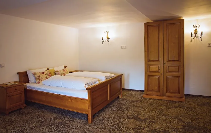 Camera 3 — Resort Ghiocelul Avrig, Valea Viilor, Sibiu