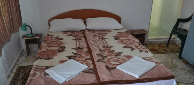 Cameră Matrimonială — Lucky, Schitu, Constanța