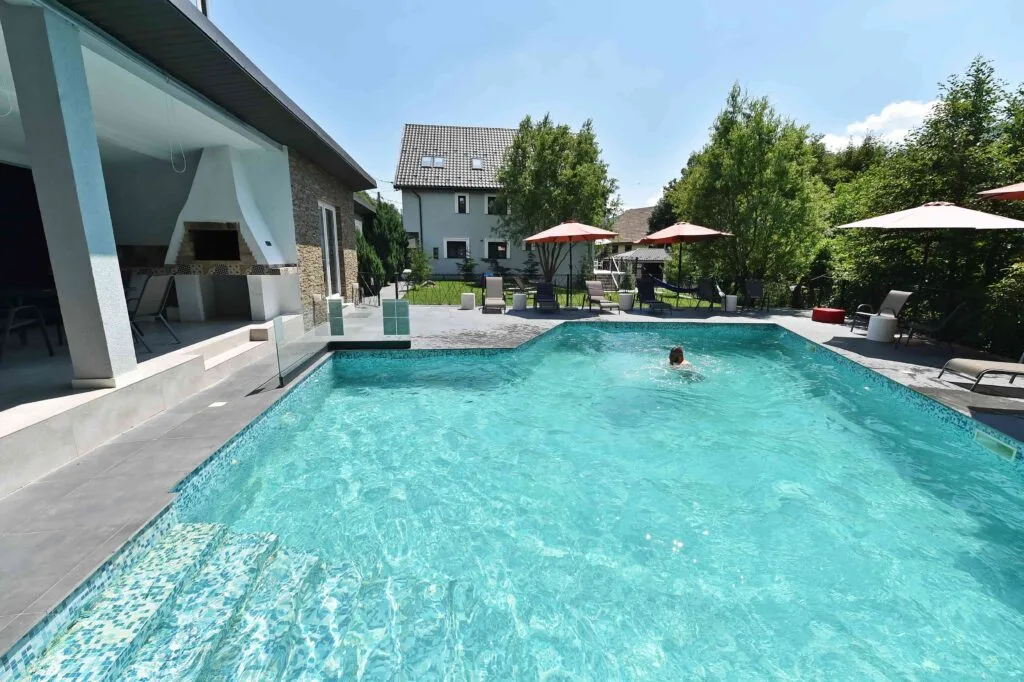 Mira Resort