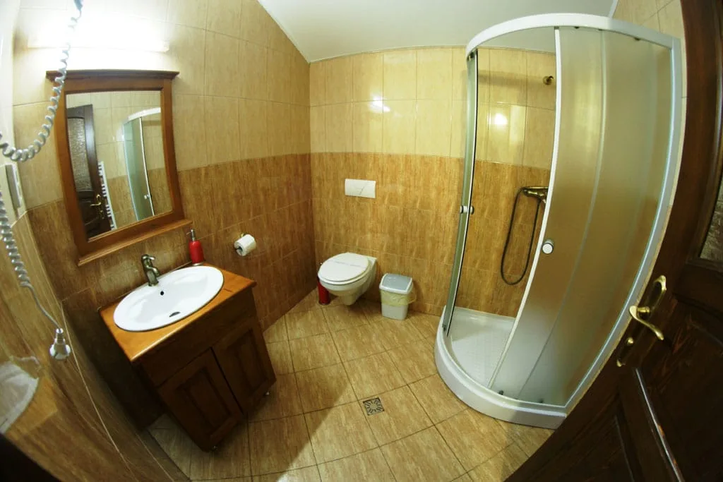 Cameră cu 2 paturi — Cabana Cotul Ariesului, Necșești, Alba