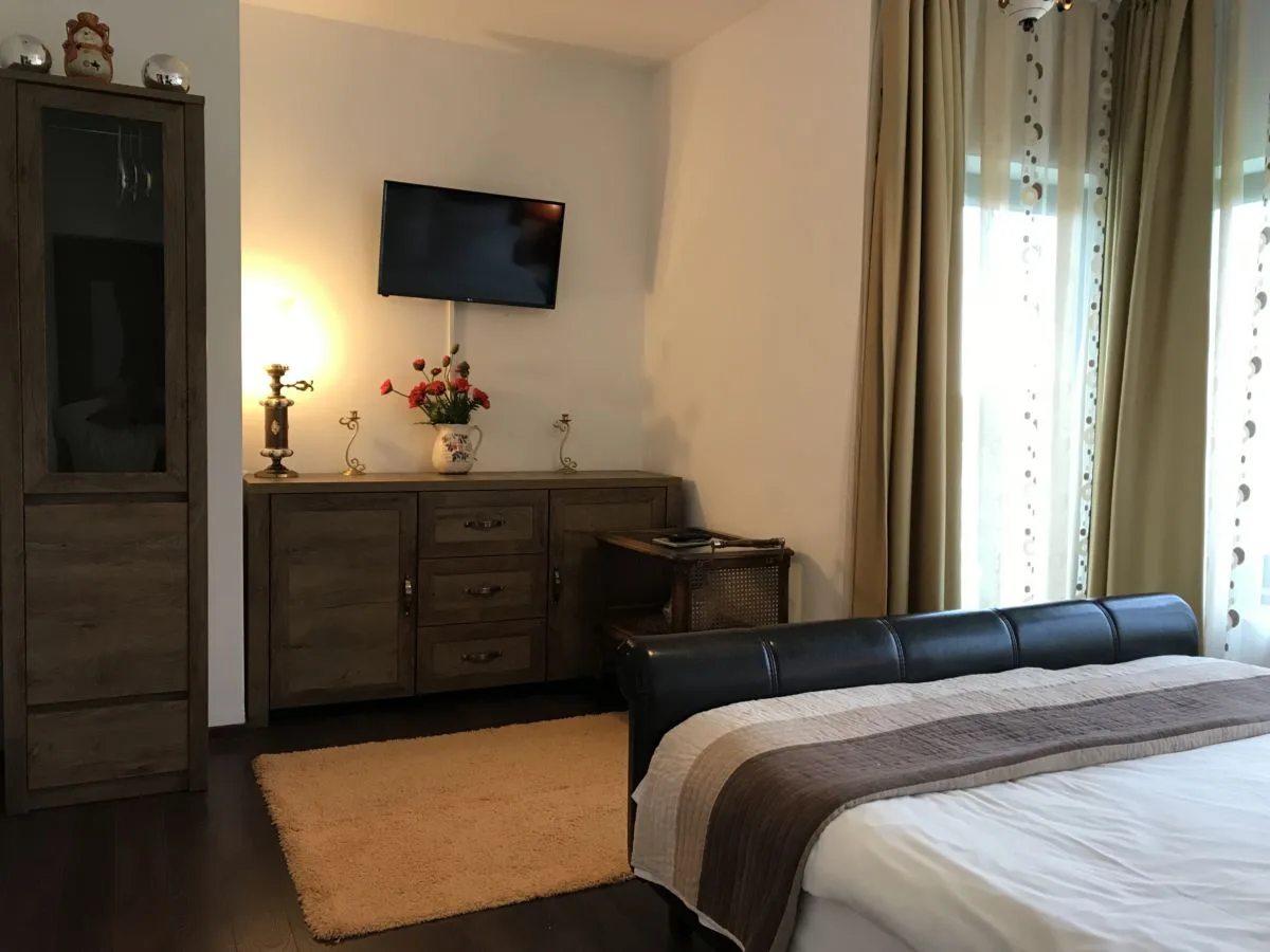 Camera dubla confort cu vedere la oras — Calea Poienii Penthouse, Brașov, Brașov