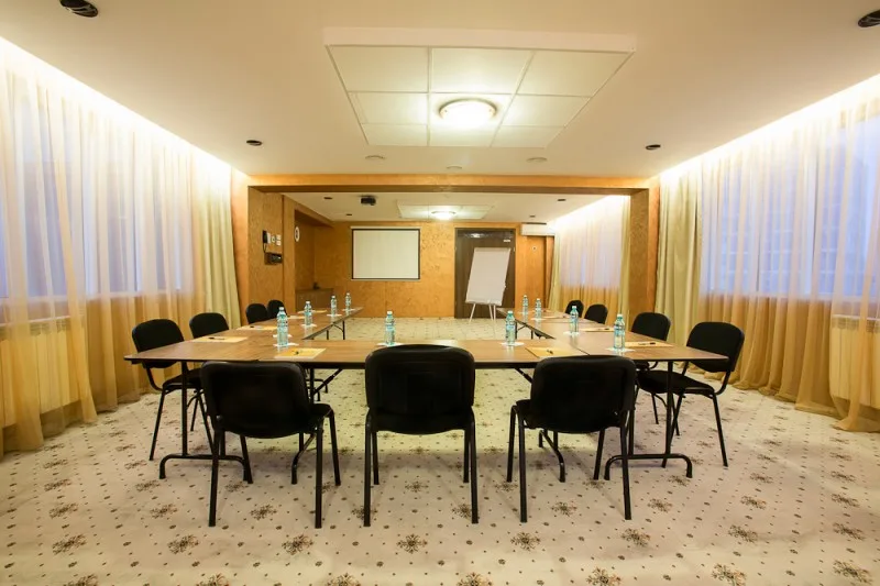 Business Suite — Inter Business Bucharest, București Sectorul 3, București