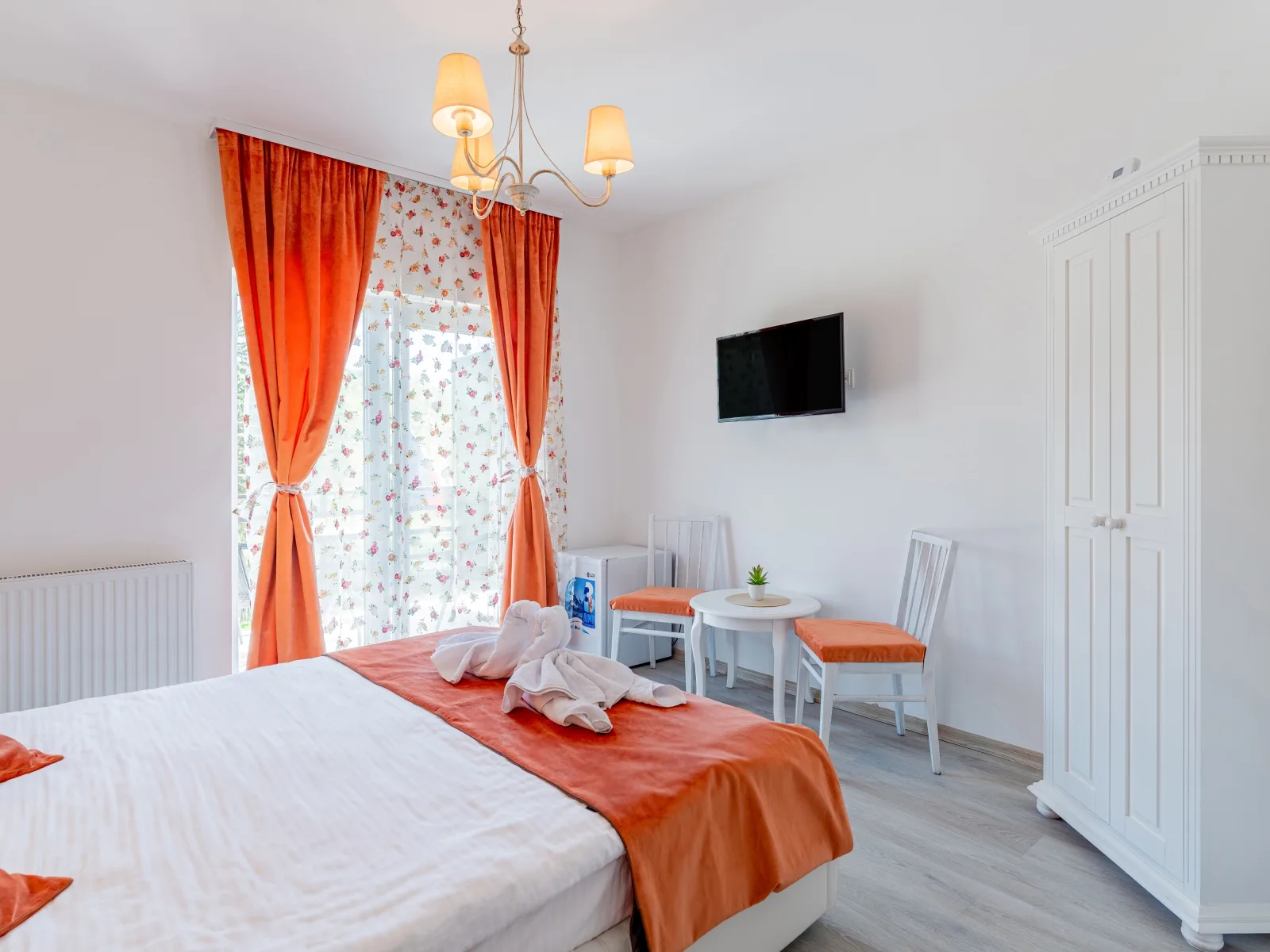 Camera Design — Casuta cu Trandafiri 1 - Slanic Prahova, Slănic, Prahova