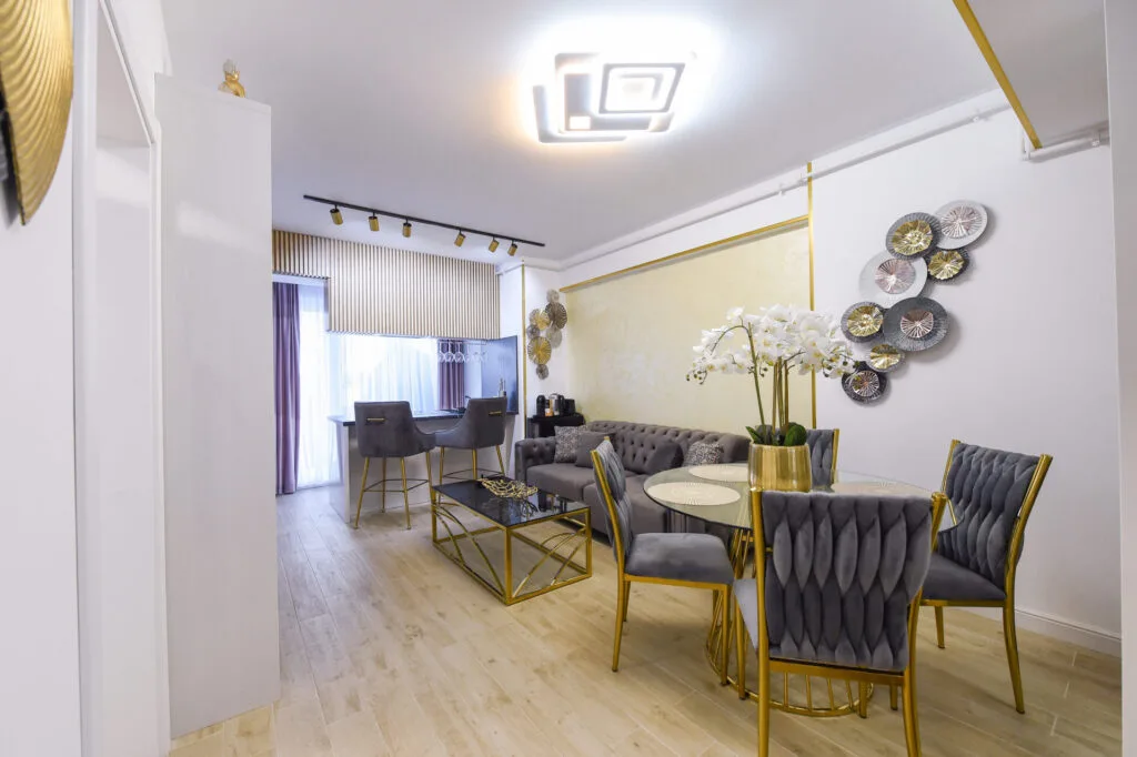 Apartel Dominic
