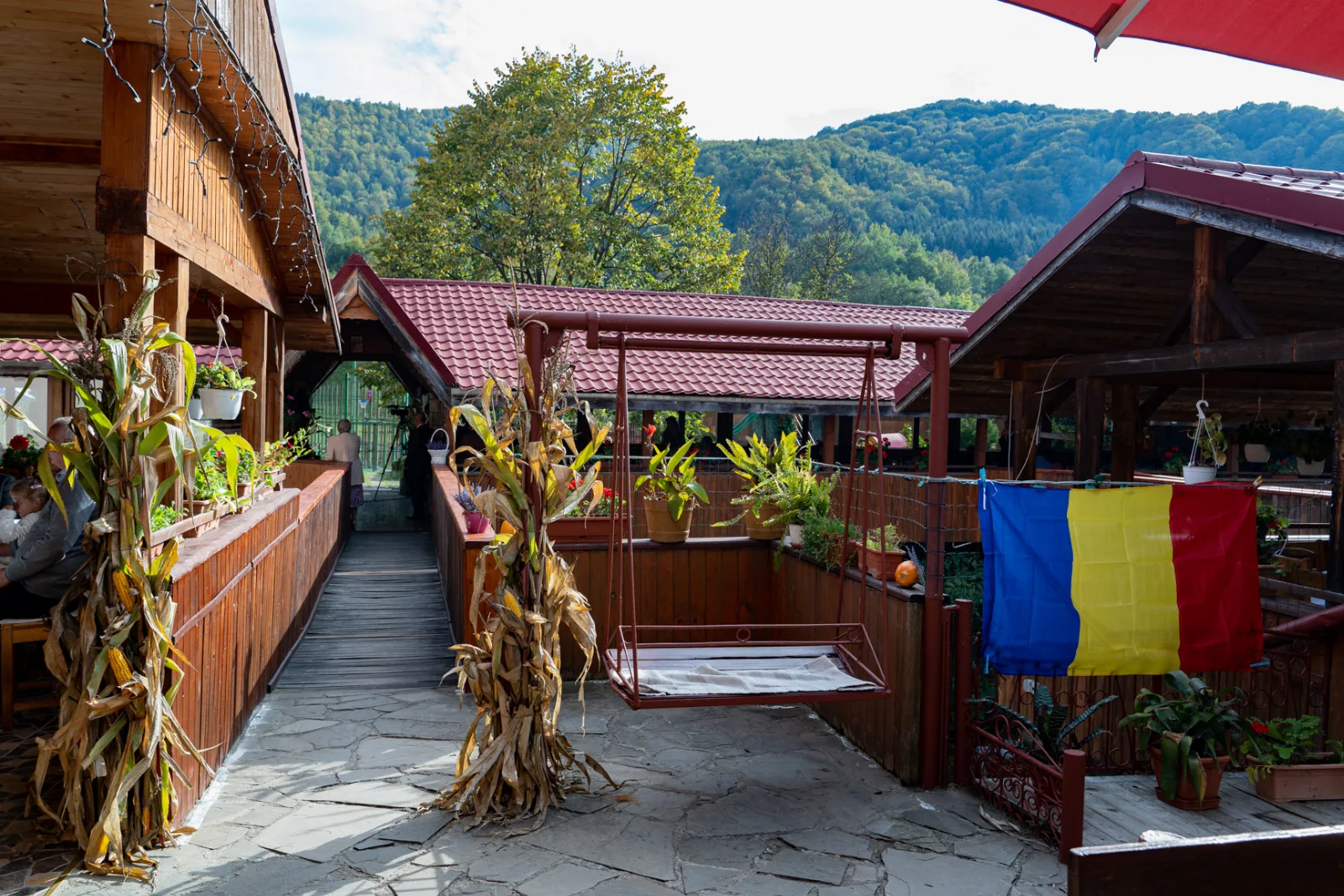 Constantin - Camin de seniori - Slanic Moldova