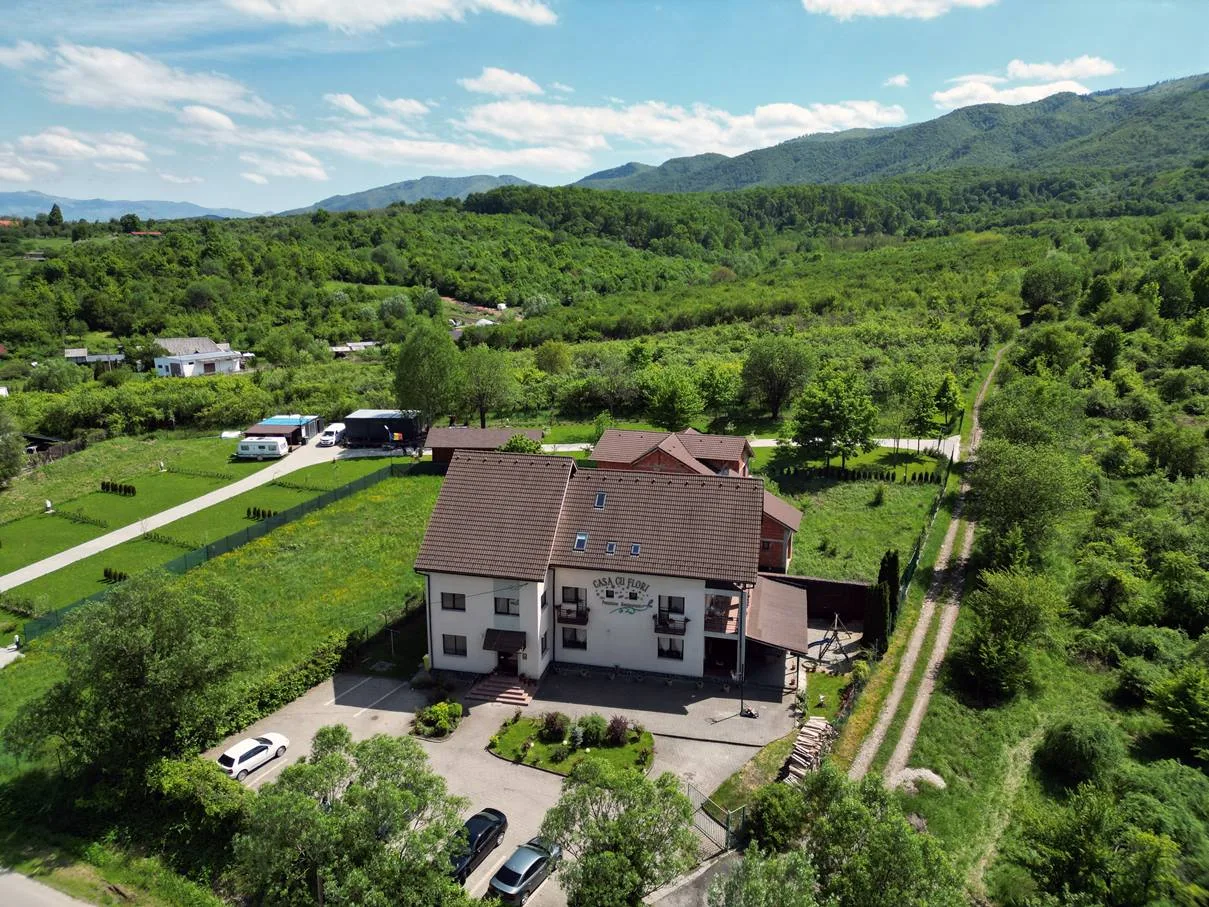 Casa cu Flori