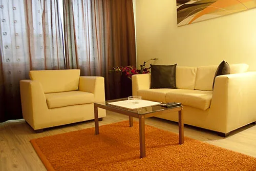 Studio — Dorobanți 10, București Sectorul 1, București