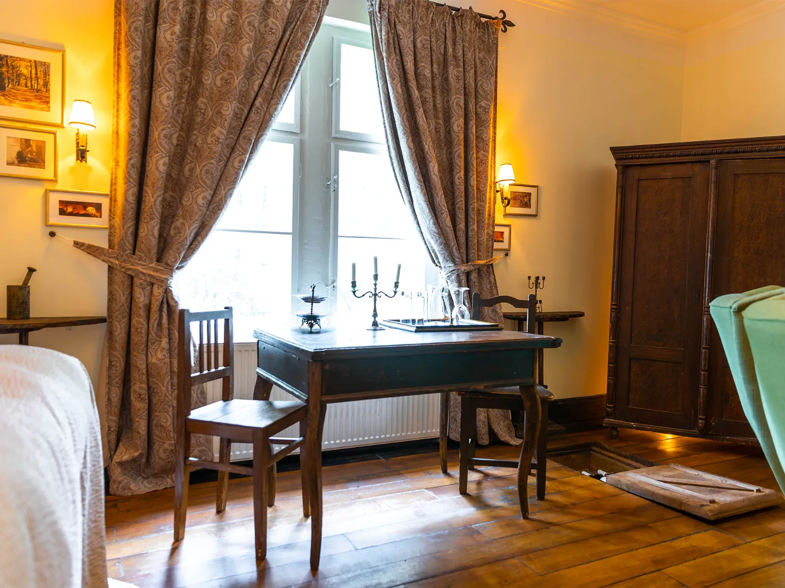 The Yellow Room — The Machine House, Zăbala, Covasna