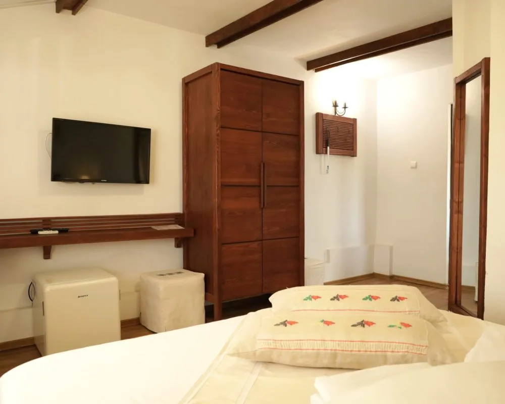 Cameră dublă standard — Casa Colinelor, Urlați, Prahova
