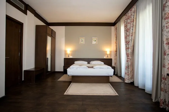 Matrimonială — Casa Vlăsia, Snagov, Ilfov