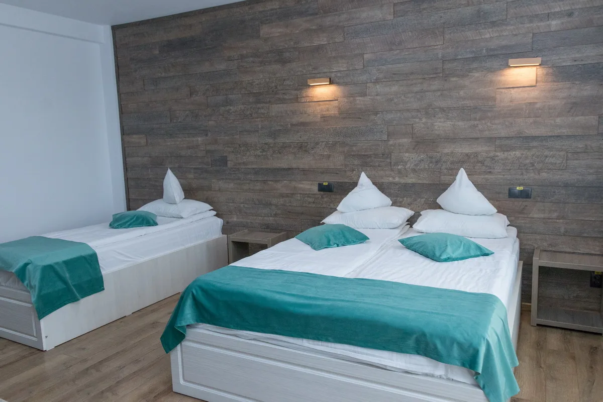 Cameră twin fără balcon — Pensiunea Sim House, Gura Humorului, Suceava