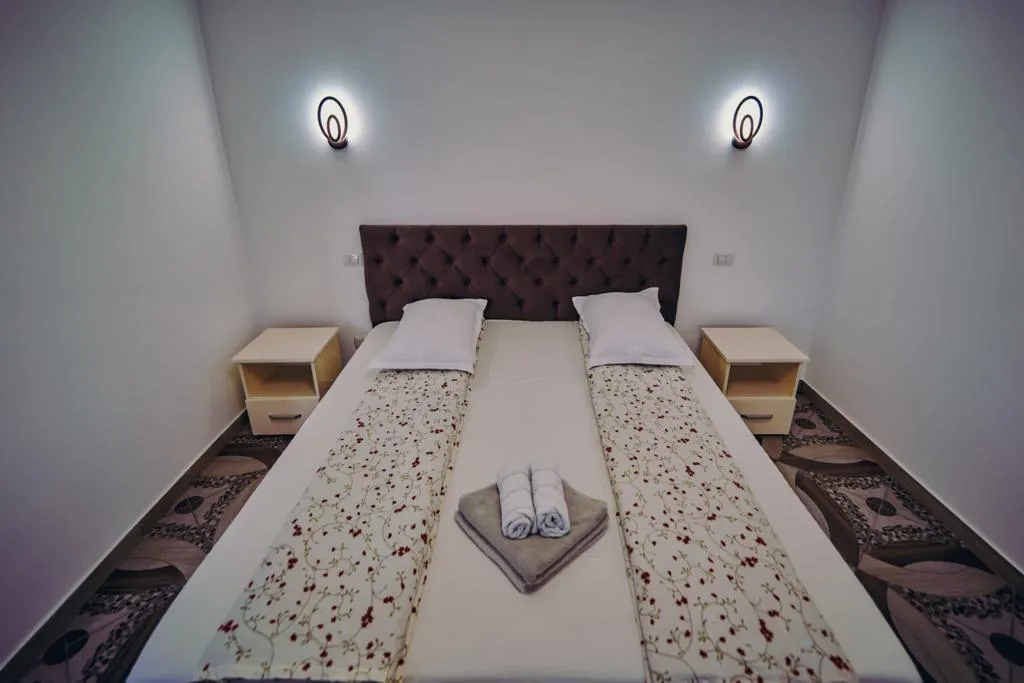 Cameră Matrimonială — Ramona, Sucevița, Suceava